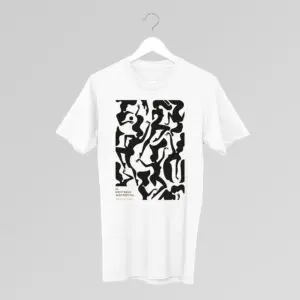 T-Shirt Malika Favre, 2017 sur un cintre présentant un motif abstrait en noir et blanc avec des formes stylisées et le texte "Montreux Jazz Festival 59th Edition 5-20 July 2025" dans le coin inférieur gauche.